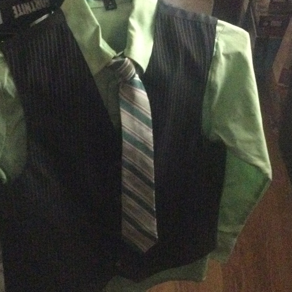 George (Suit)